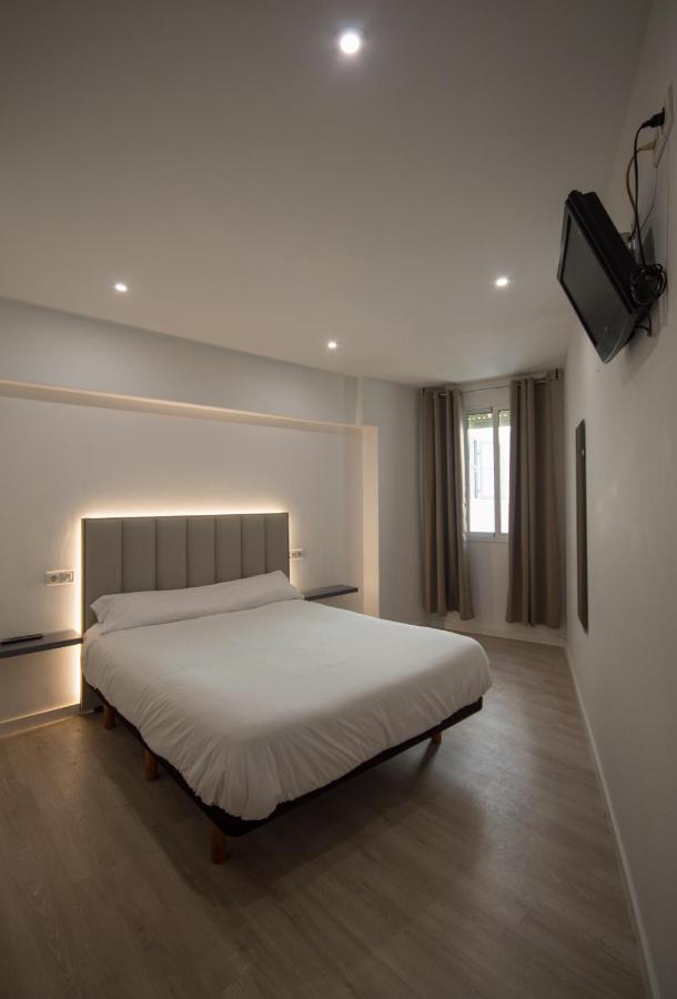 Double Room,1400027759:JPEG